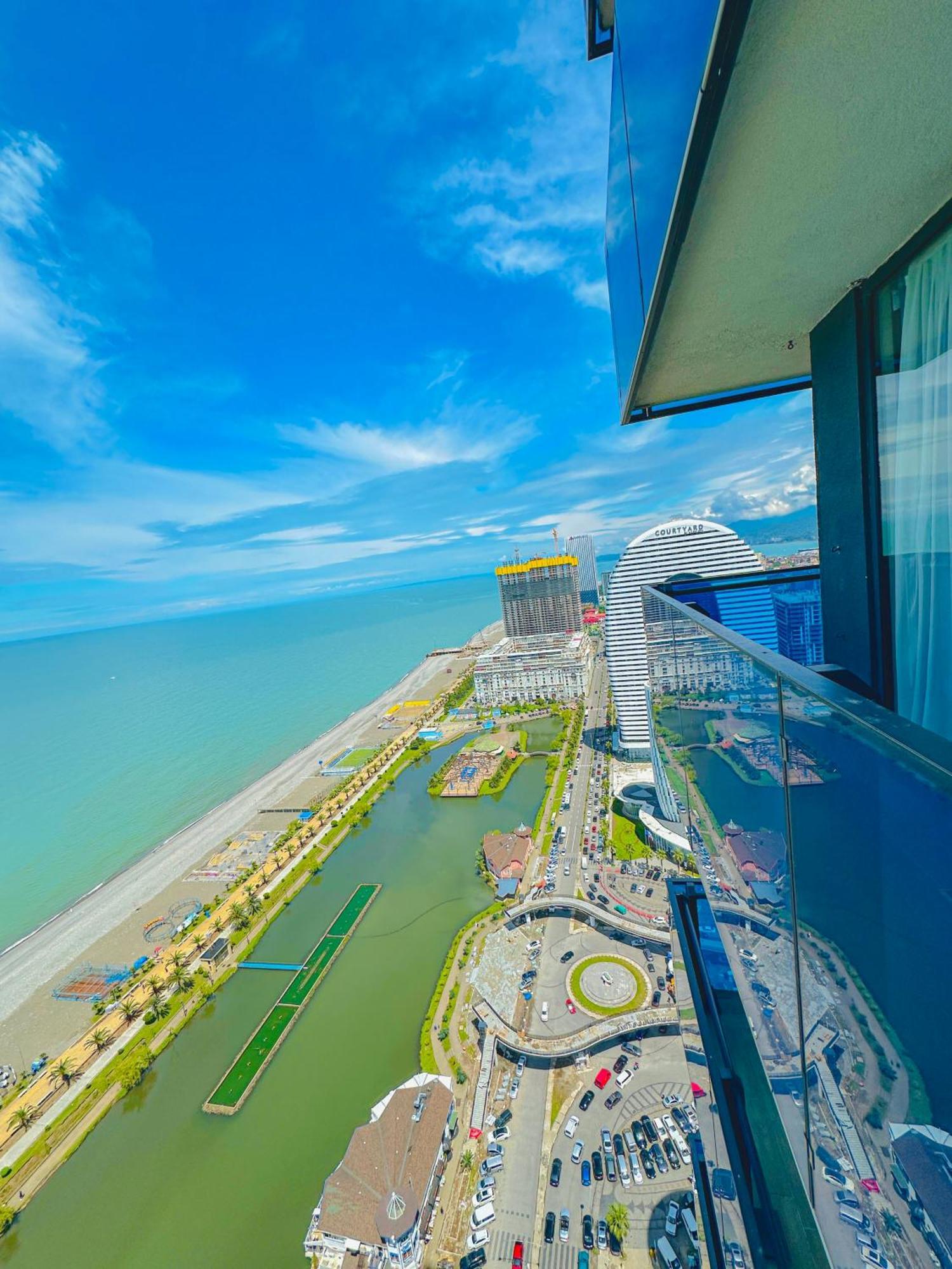 Seaside Vip Hotel Batumi Eksteriør billede