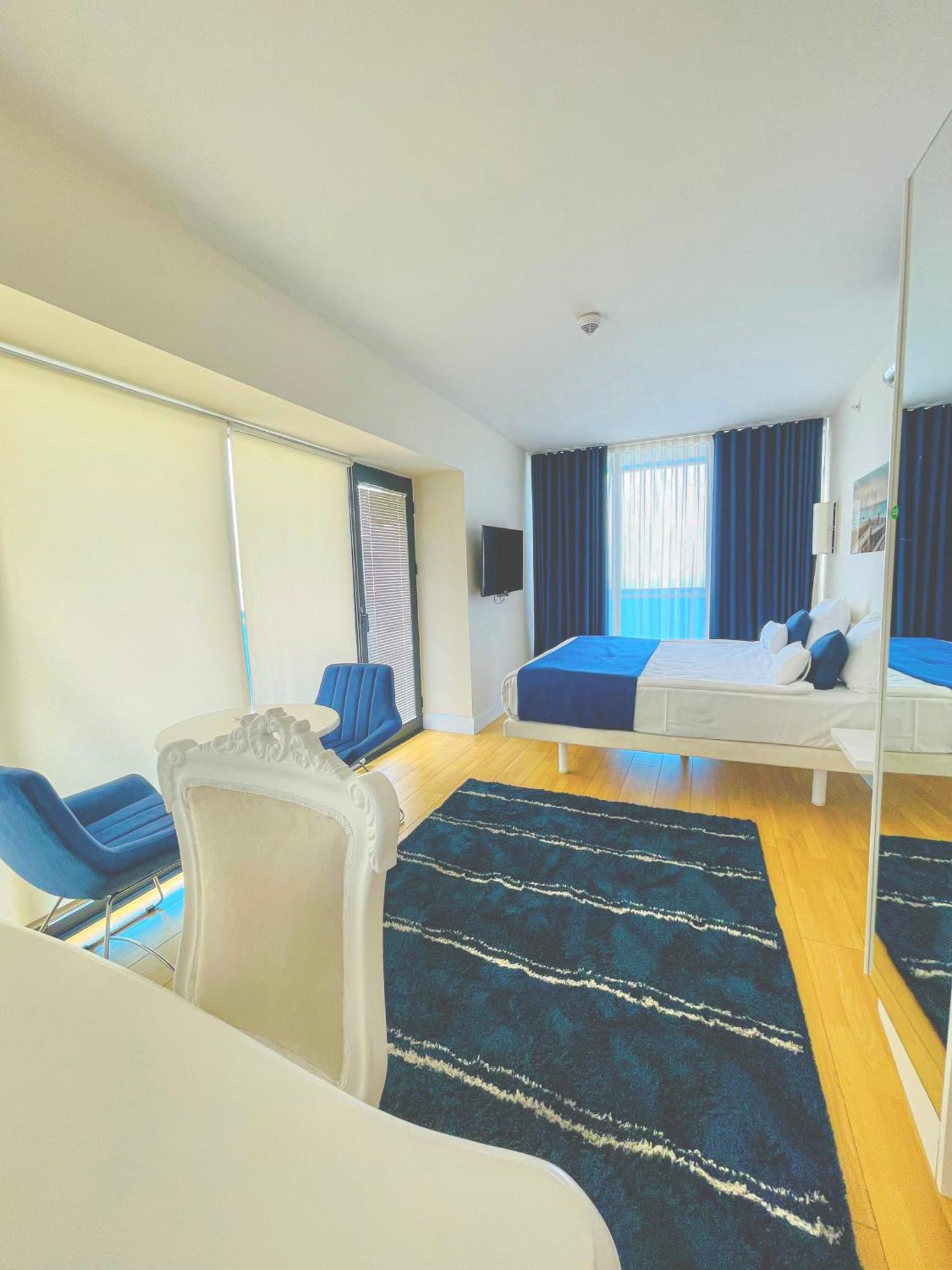 Seaside Vip Hotel Batumi Eksteriør billede