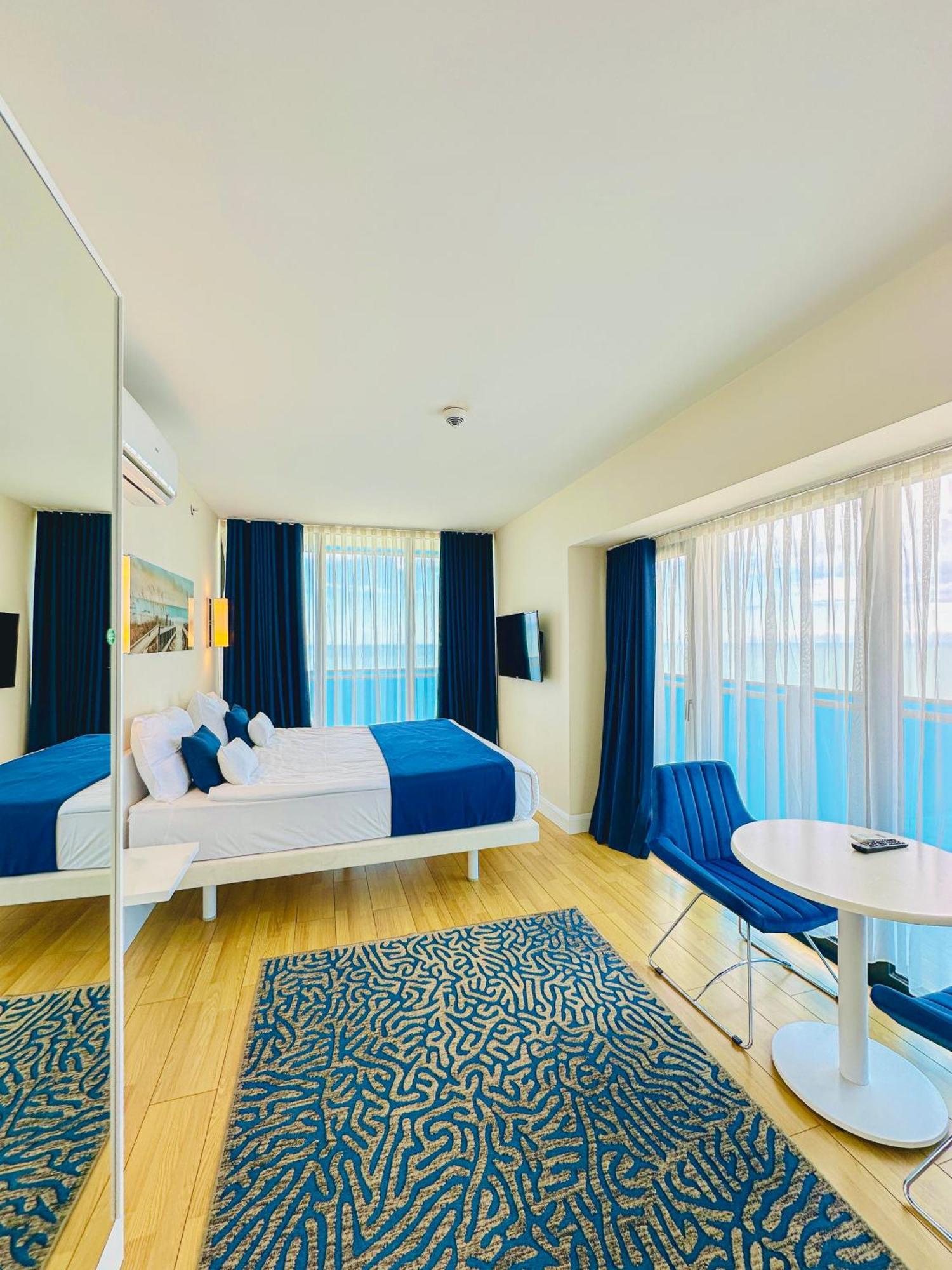 Seaside Vip Hotel Batumi Eksteriør billede